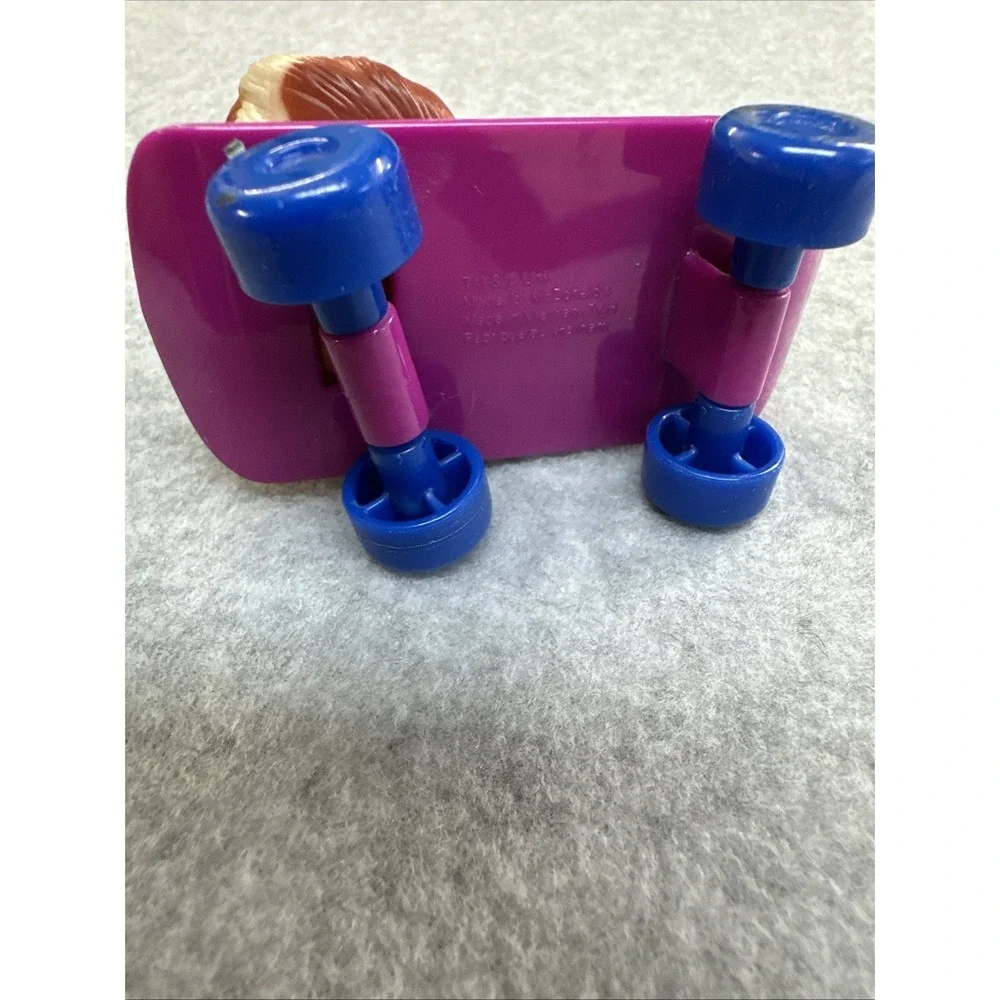 2019 McDonalds Happy Meal Toy Secret Life of Pets Daisy Dog Skateboard